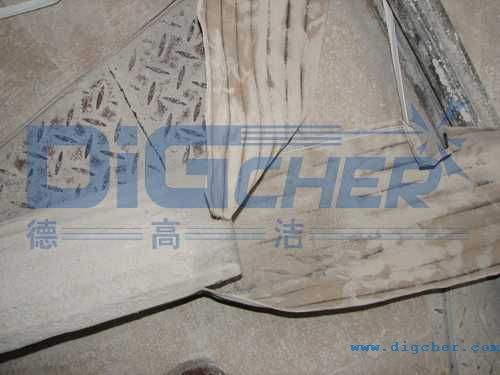 化學(xué)腐蝕導(dǎo)致濾袋破損